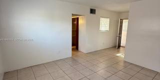 16851 NE 18th Ave Gallery 4