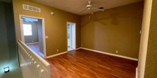 Lovely Townhome in Gate Community! Gallery 9
