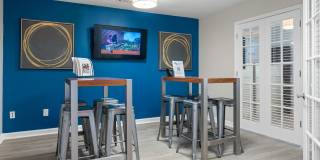 Ivy Commons Gallery 8