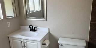4925-4927 Indian Oaks Court Gallery 13