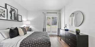 The Elinor Gallery 58