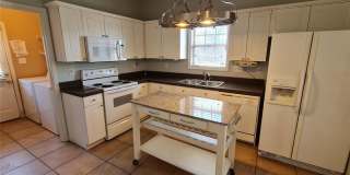 All Electric Home in Taylor Downs Gallery 7
