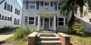 Spacious 3-Bedroom Single Family Home Available for Rent Gallery 1