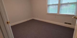 300 SPRUCE Street Gallery 3