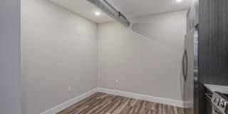 1070 N FRONT Street Gallery 11