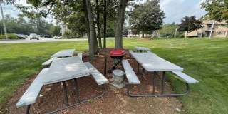 385 Huse Road Gallery 57