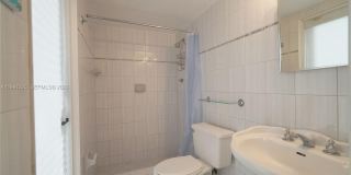 9220 SW 103rd Ave Gallery 24