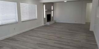 Canal Home 3 Bed 2 Bath Gallery 5