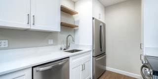 2Bed/2Bath Condo near Downtown San Diego!~ 2538 C St. #7 Gallery 9