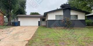 Spacious 3 Bedroom Gallery 1