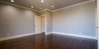 Luxurious 3BR/2BA Condo – Near University of Chicago in the heart of Hyde Park! Gallery 16