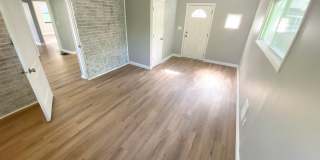 Charming, Updated Cape Cod Home Gallery 4