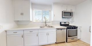 1951 Frank St. / 2519 Virginia Ave Gallery 11