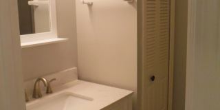 2/2 Condo Screen Porch, Pool Complex Gallery 1