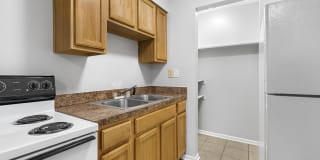 Riverview Apartments Gallery 13