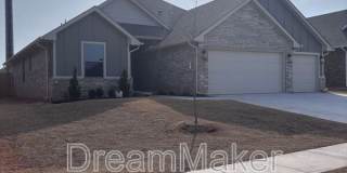 3010 Hollow Crest Lane Gallery 1