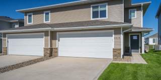 New 3 Bedroom Two Story Twinhome for Rent! Gallery 1
