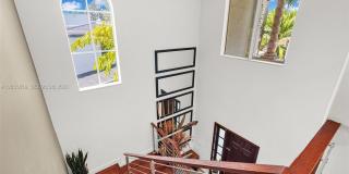 2143 N Bay Rd Gallery 47