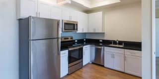 425 Broadway Apartments Gallery 20