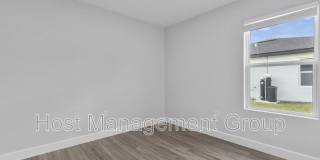 2226 Hilton St. Gallery 18