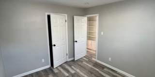 3 Bedroom Beautifully updated Ranch Gallery 23