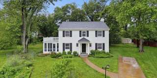 108 OAKMONT Court NE Gallery 1