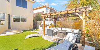 Luxury Living in Guard-Gated Royal Highlands! Gallery 35