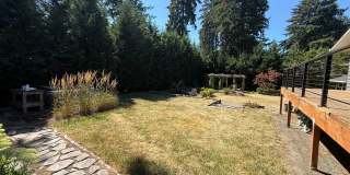 Spacious 4-Bedroom Home Plus Large Bonus Space – West Slope Vista Hills Gallery 40