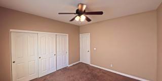 Beautiful 4 bedroom for rent. Gallery 21