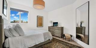 1900 SE 2nd St Gallery 28