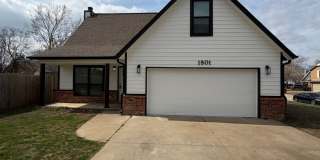 3 Bed | 2 Bath House Gallery 1