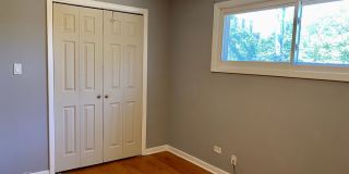 Cozy 3 bedroom 1.5 Bathroom Townhouse! Hardwood Throughout! Parking Included In Rent! Available for a June Move In! Gallery 18