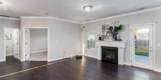 2902 Framer Lane Gallery 15