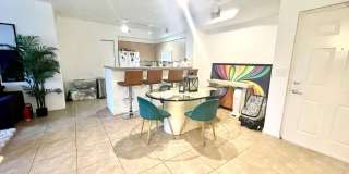 8010 N Nob Hill Road Gallery 16