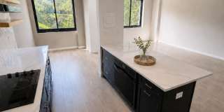 Newly Remodeled 1 bedroom / 1.5 bath Condo at Place One Gallery 8