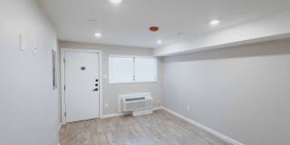 The Hedge Apartments Gallery 6