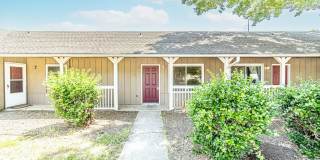 Cozy 2-Bedroom, 1-Bathroom Fourplex in Rogers, AR Gallery 1