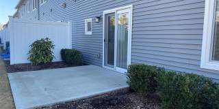 515 Jackson Avenue Gallery 2