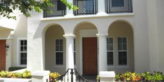 Peninsula Village Greens Gallery 1