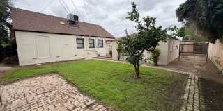 Charming 3 Bedroom, 1 Bath Near Down Town! Gallery 33