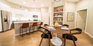 Southline Gallery 22