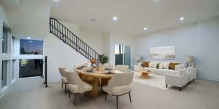 801 1/2 East 84th Place Gallery 10