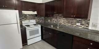 1026 South River Rd. Gallery 1