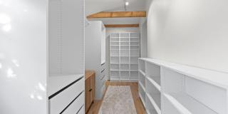 439 Thurman Avenue Gallery 25