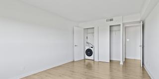 251 Dekalb Gallery 9