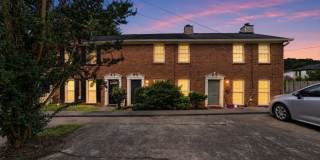 Charming 2BR Townhome in Norcross Gallery 1
