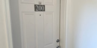 Lake Union View Condo! Gallery 16