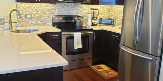 100 W Broadway unit: 7L Gallery 13