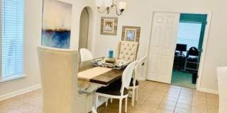 681 LAKE STONE Circle Gallery 3