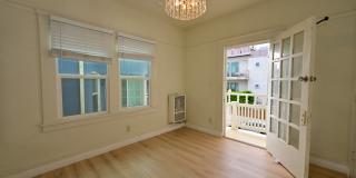 48 Navy St Gallery 10
